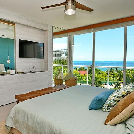 Beachfront Apartment Blue Vista Cancún Exteriör bild
